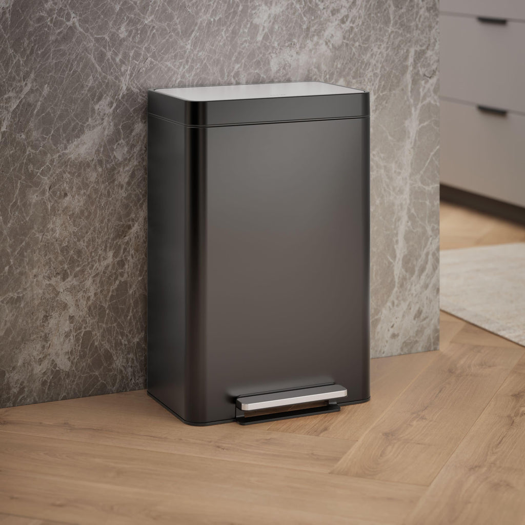 13-Gallon Stainless Steel Step Trash Can X122